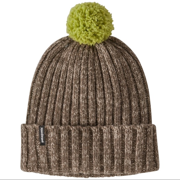 Patagonia Accessories - ❗️Final Price❗️Patagonia Wool Pom Beanie Furry Taupe